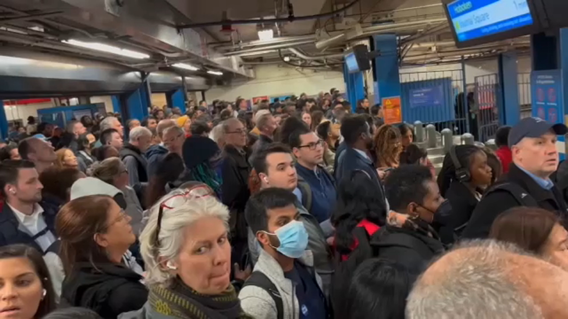 penn station nyc delays