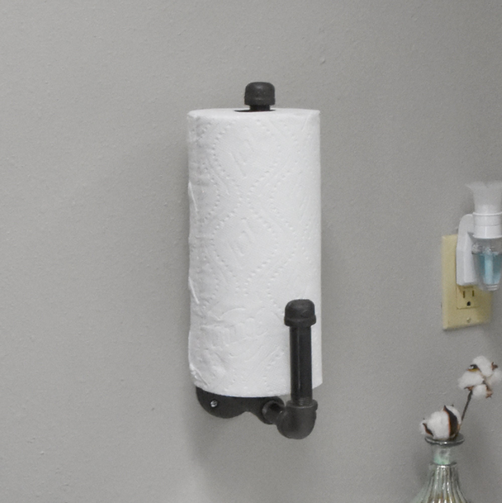 wall mounted hand towel holder