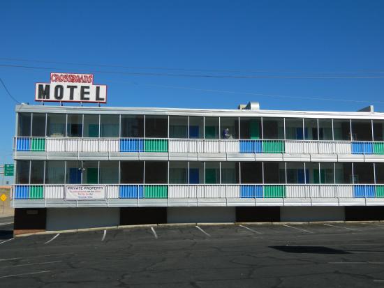 crossroads motel abq