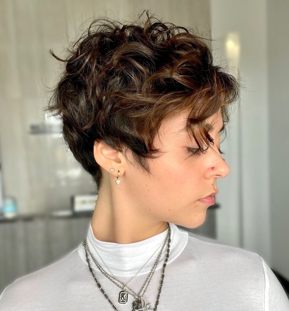 curly pixie hairstyles