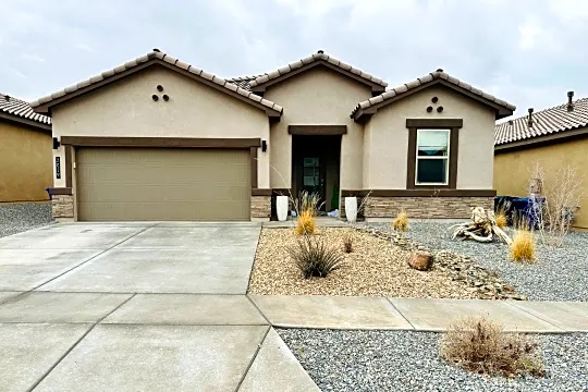 albuquerque homes for rent