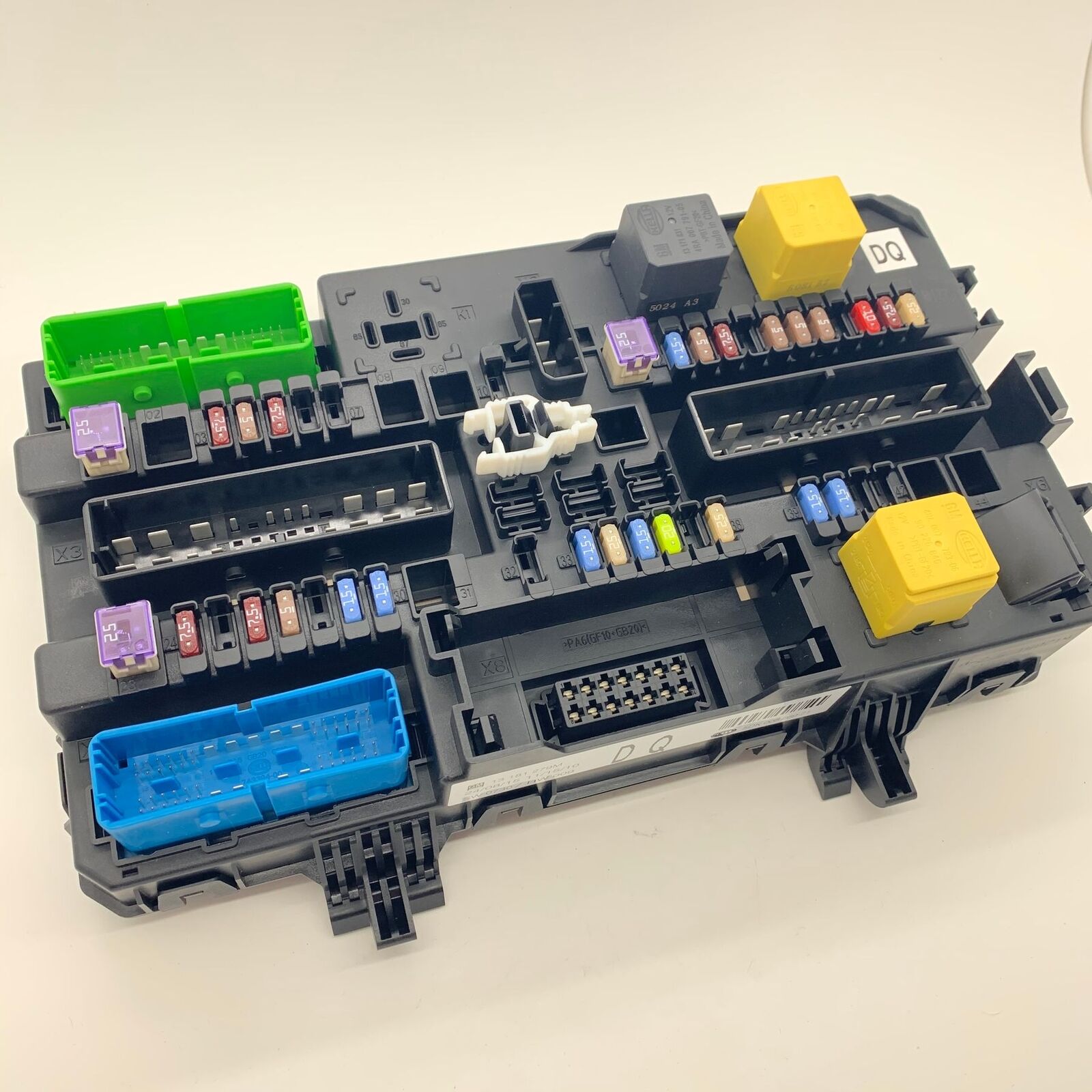 vauxhall astra fuse board