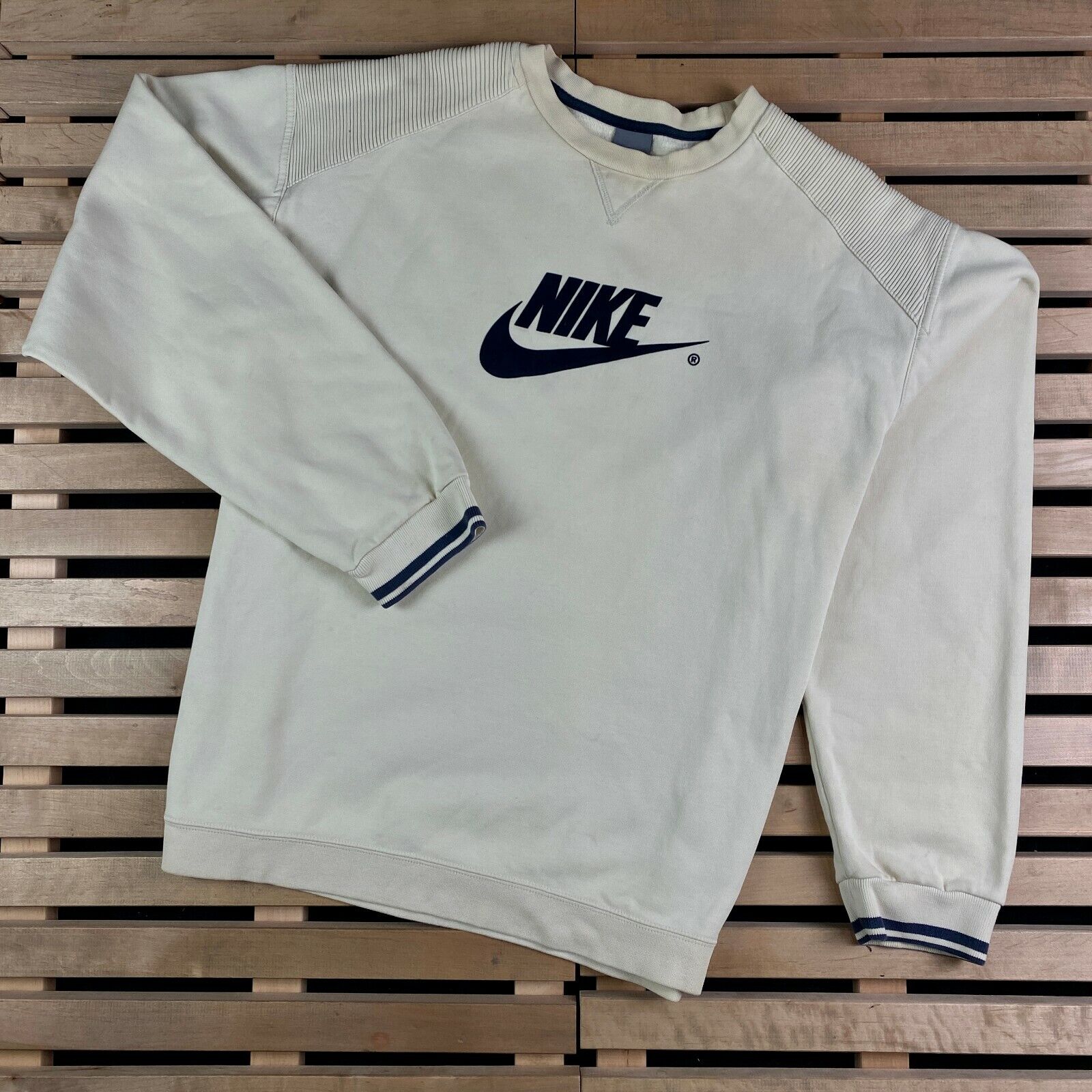 nike mens vintage sweatshirt