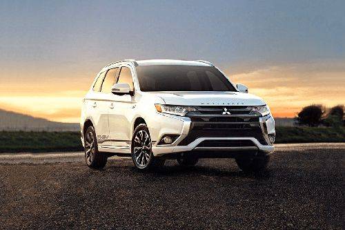 harga mitsubishi outlander 2023