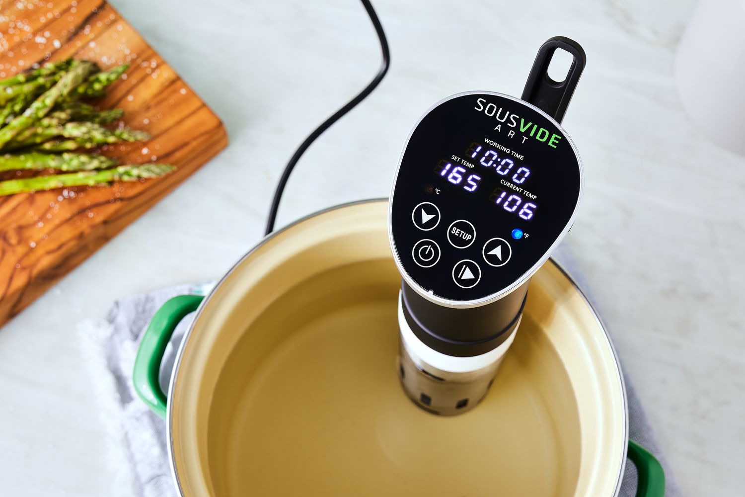 sous vide cooking machine