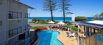 hotels in coolum