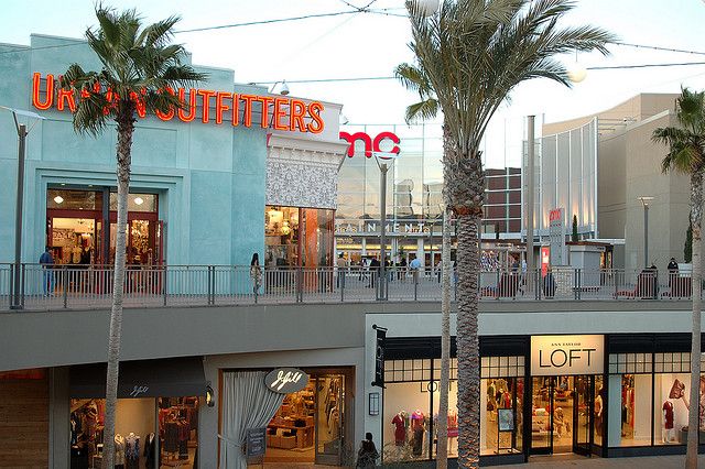 torrance outlet mall