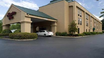 hampton inn in starkville ms