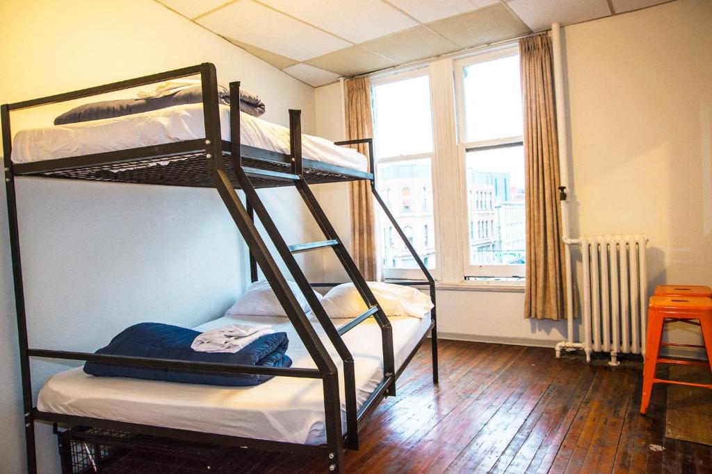 cambie hostel