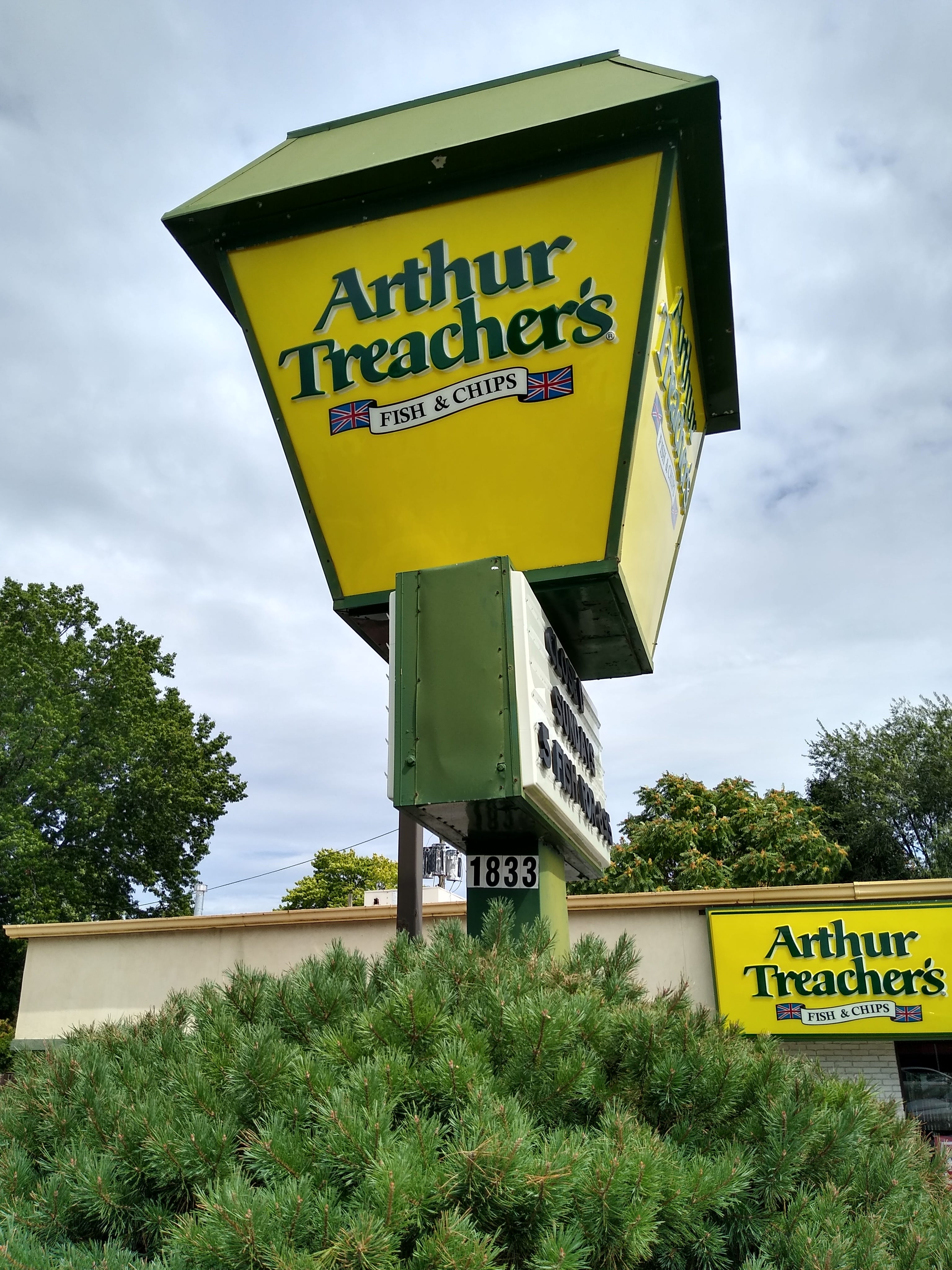 arthur treachers