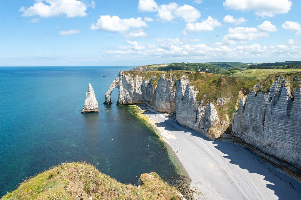 things to do in étretat