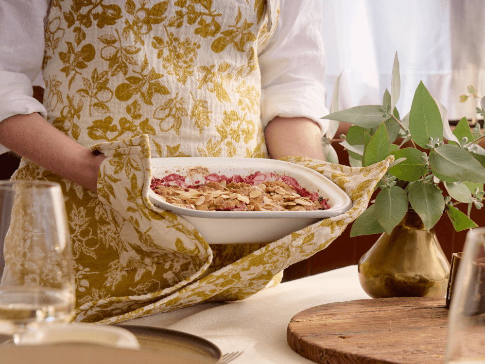 maggie beer apron