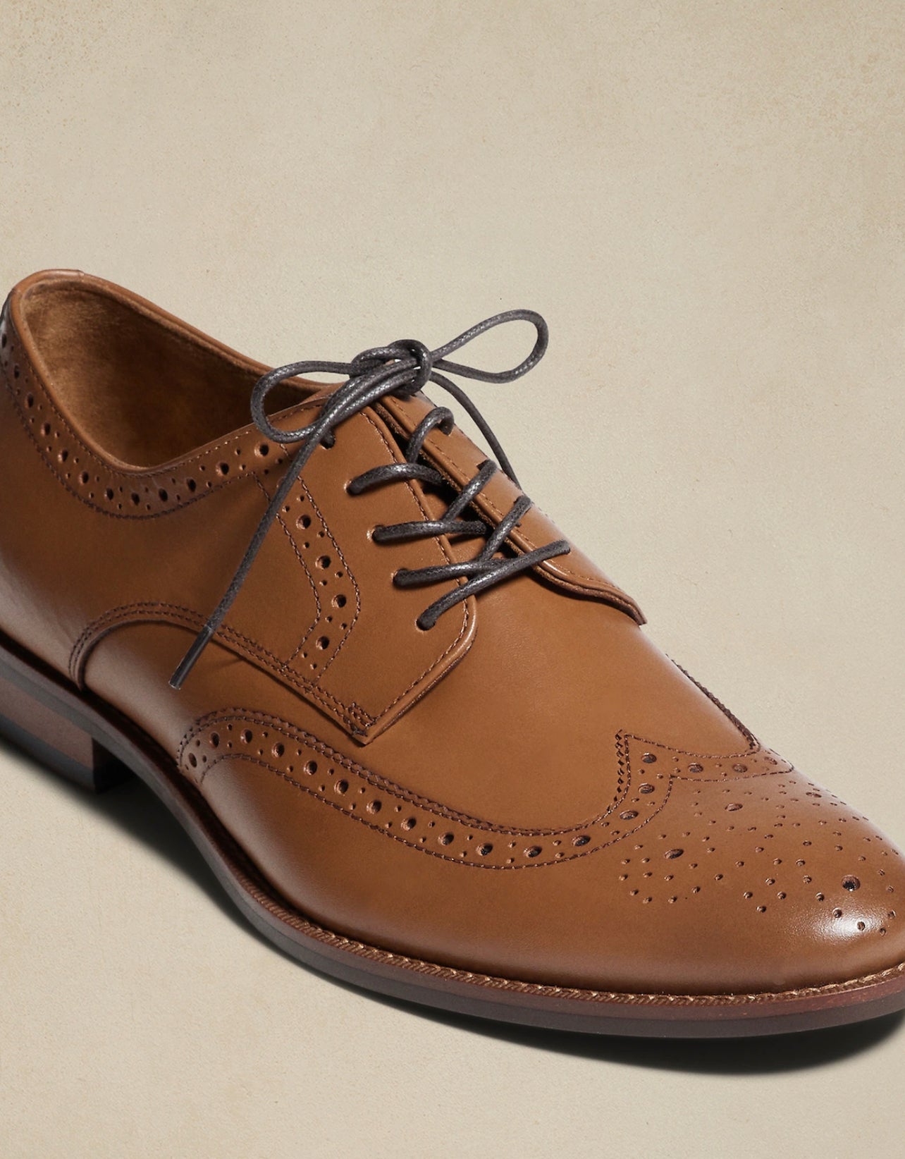 banana republic mens shoes