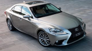 lexus is250 weight