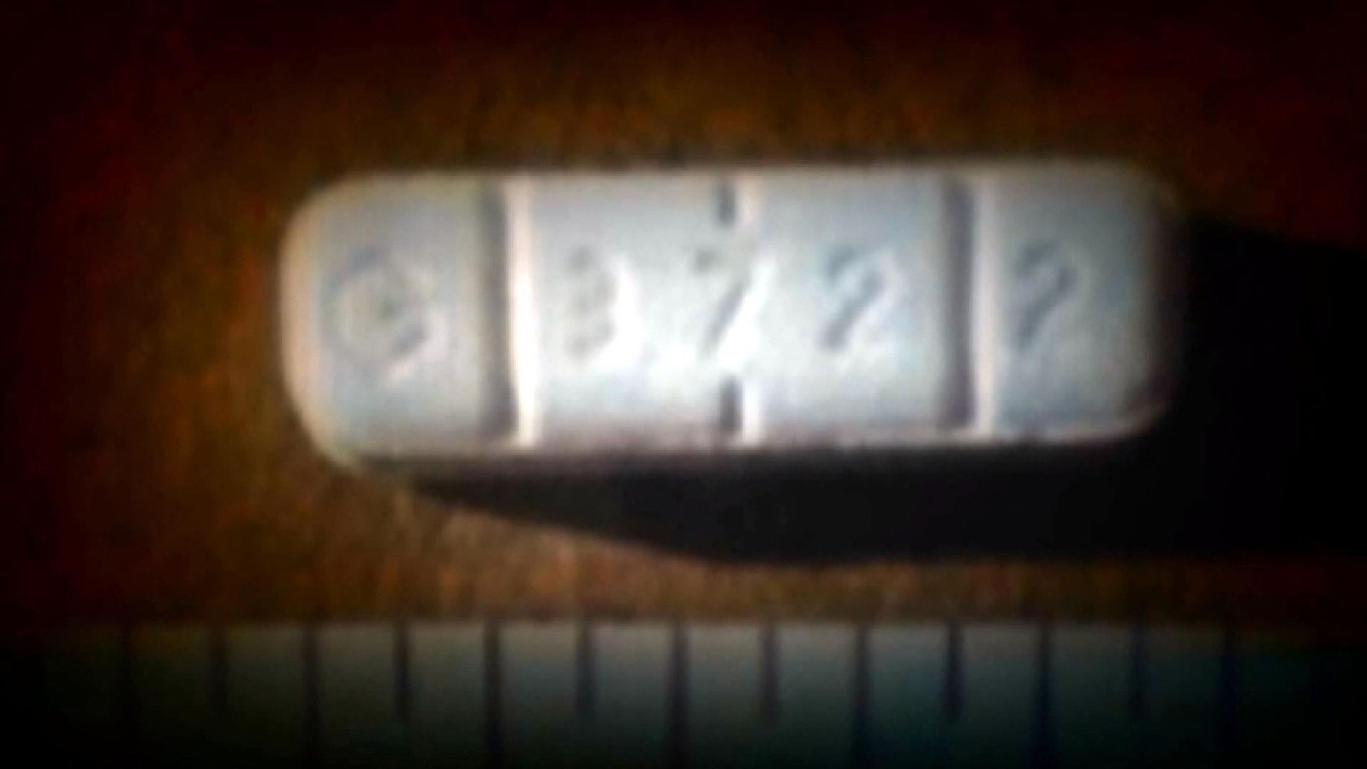 white bar pill g3722