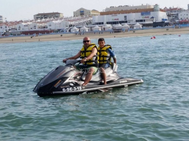 motos de agua en matalascañas