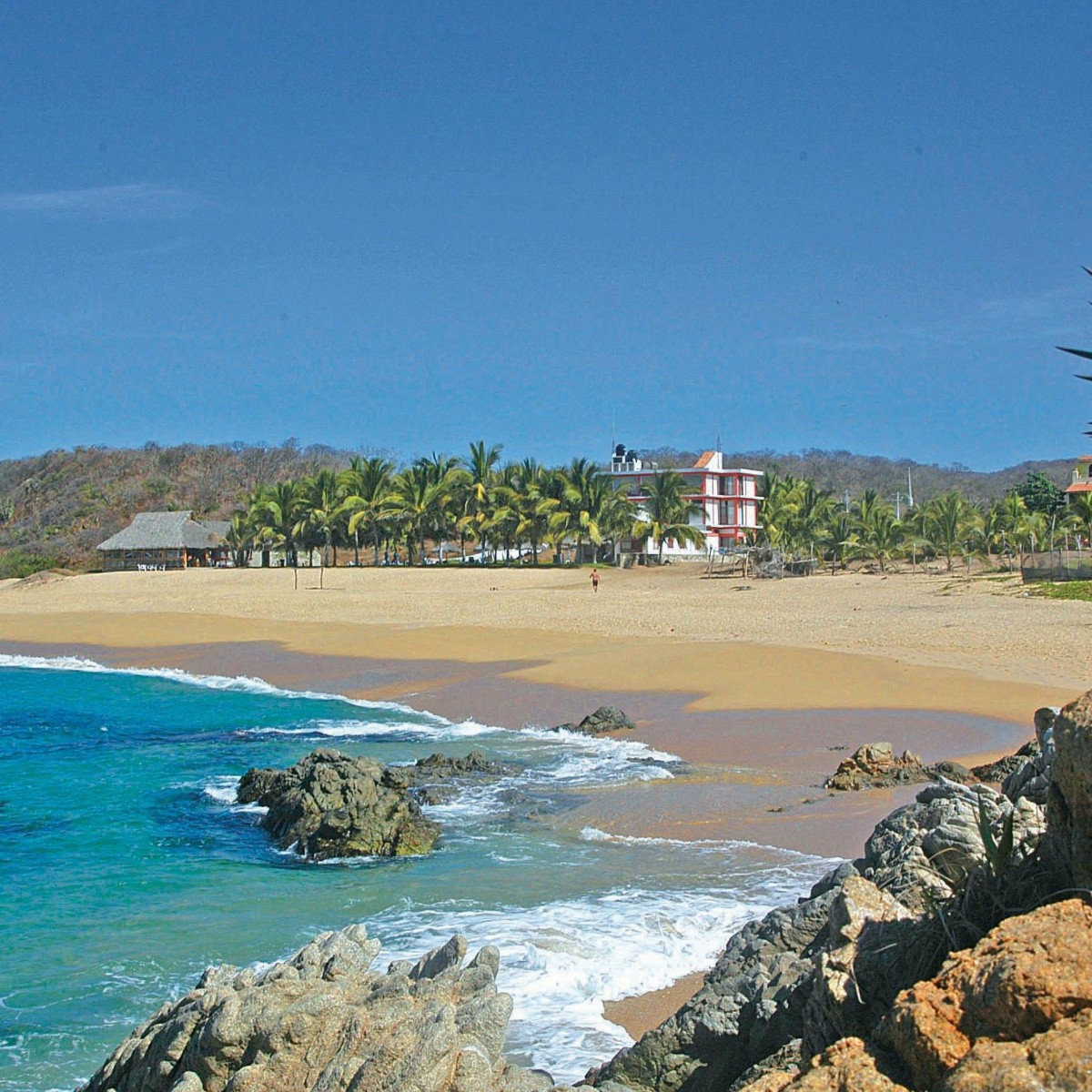 cual es la playa mas cerca de guadalajara