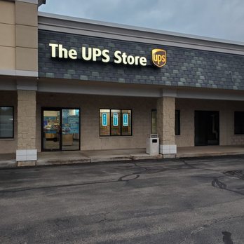 ups store hales corners wi