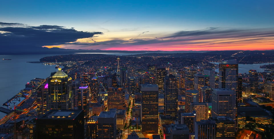 columbia tower sky view seattle