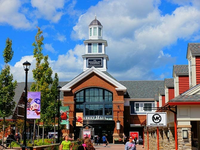 woodbury common premium outlets new york