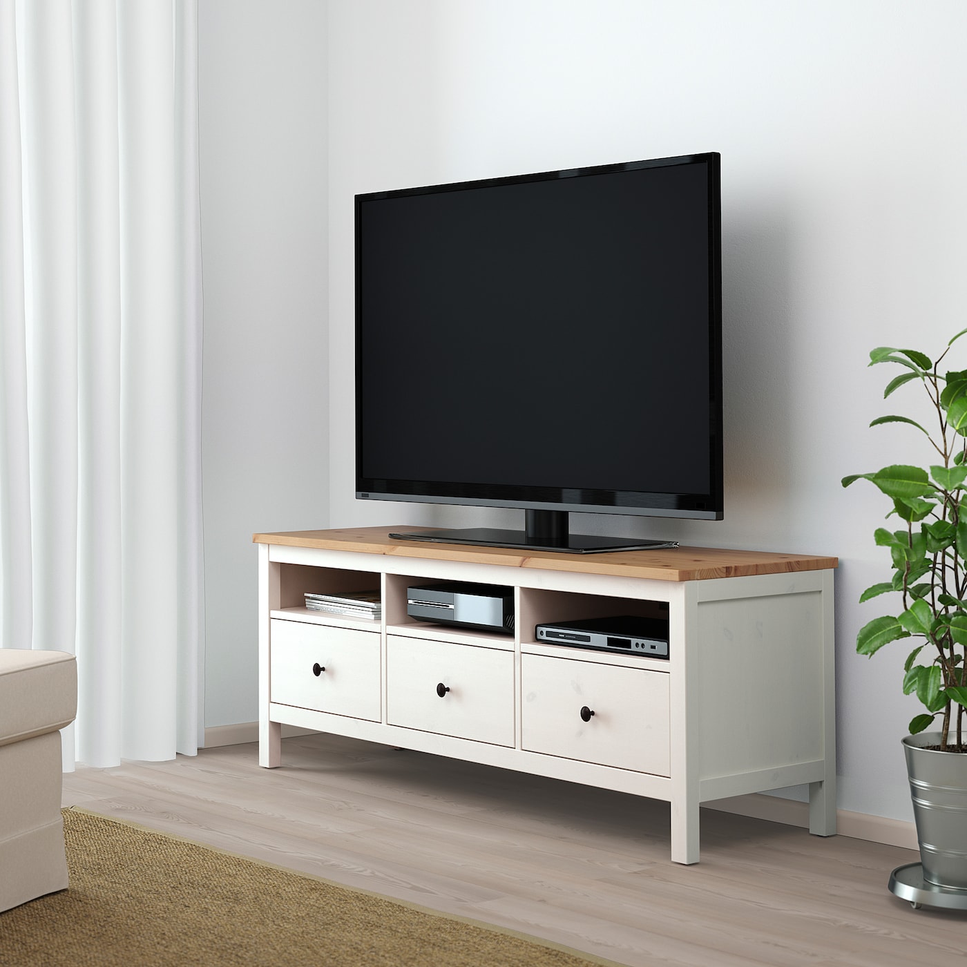 white wood tv stand