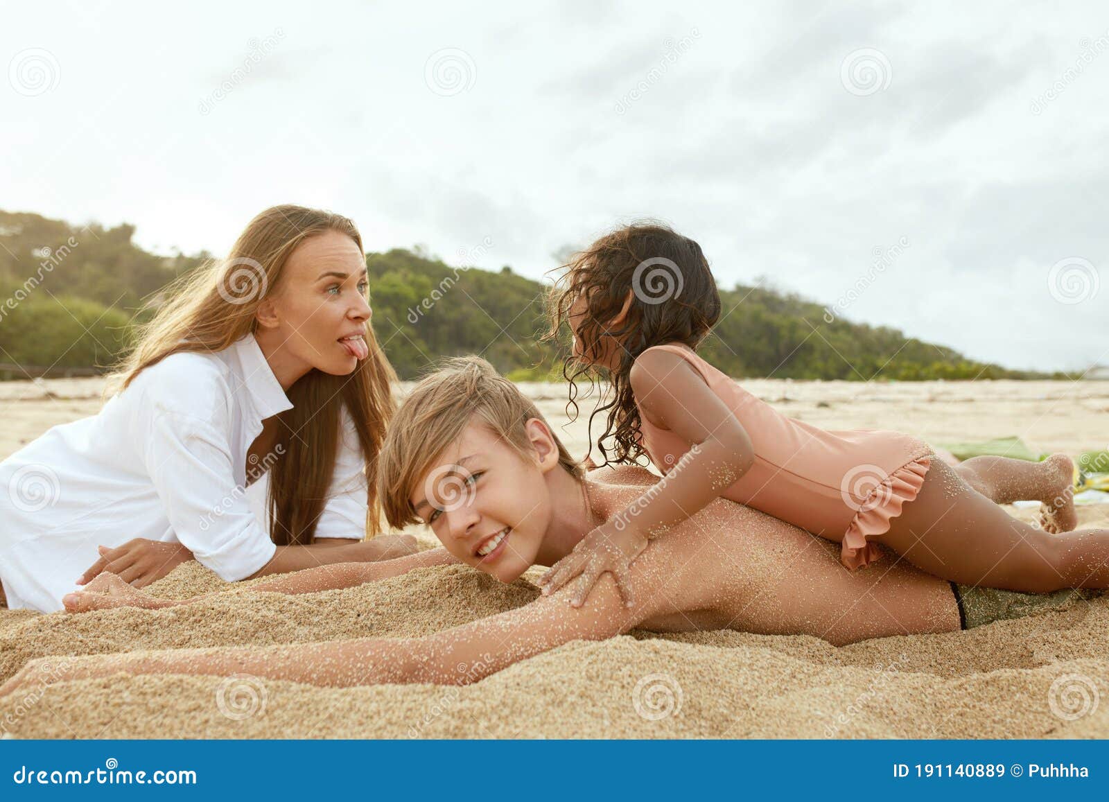 families at nude beaches