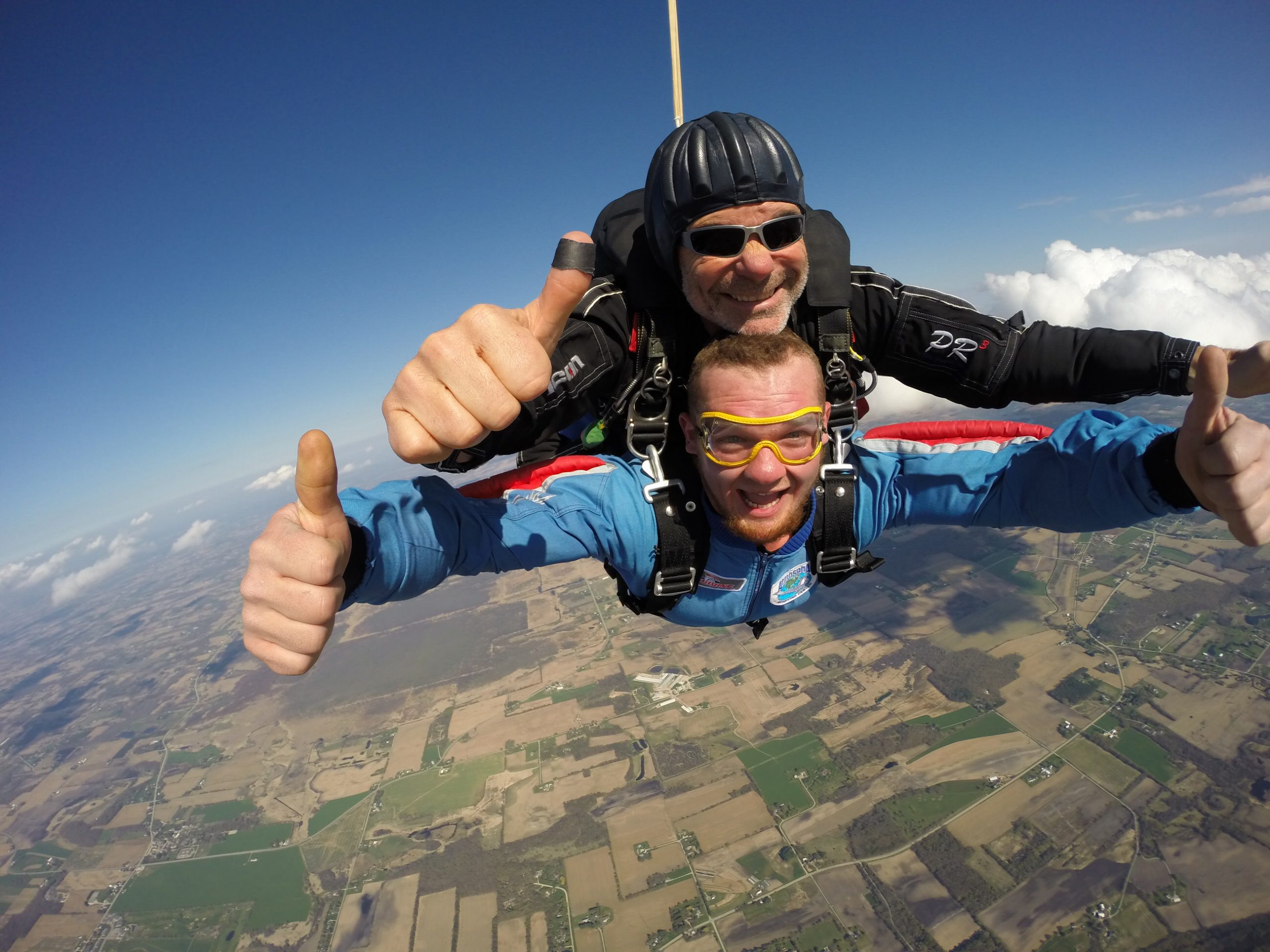 skydiving instructor salary