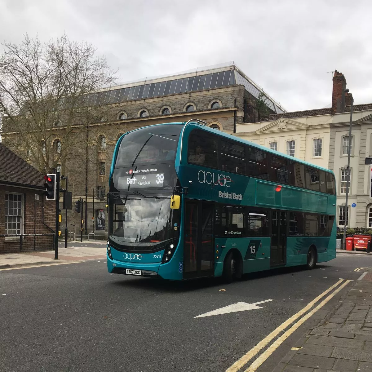 bus bristol to bath