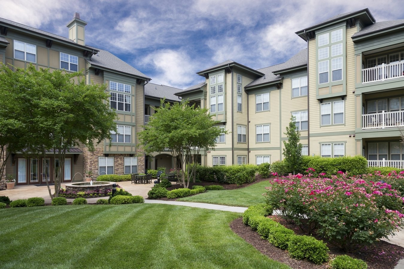 southpoint village apartments durham nc reviews