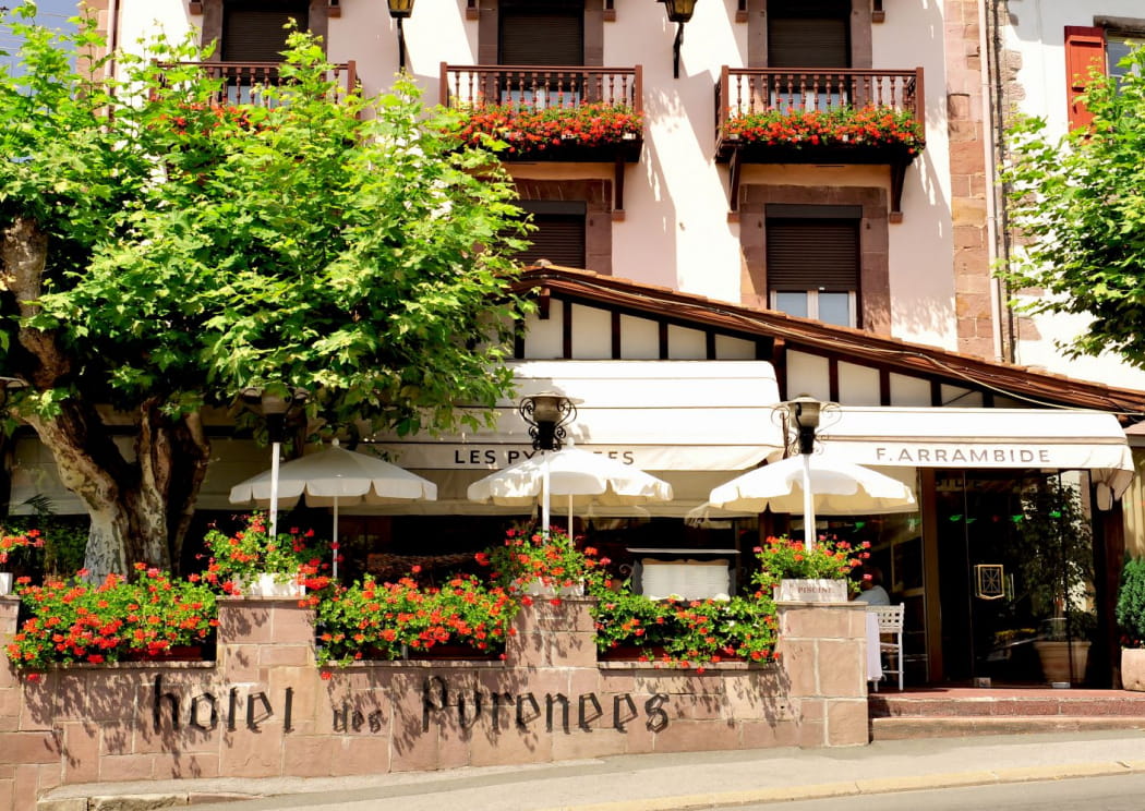 restaurant saint jean pied de port les pyrénées