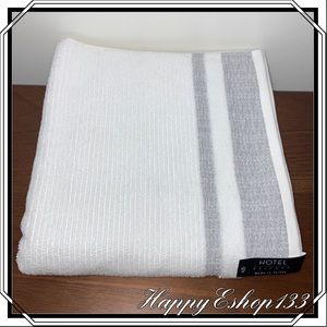 hotel balfour towels