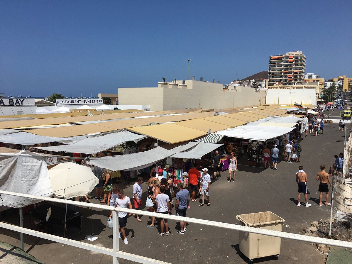 los cristianos market