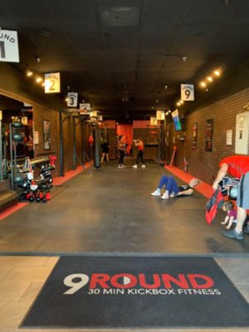 9round 30 min kickbox fitness