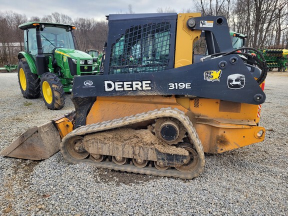 john deere 319e specs