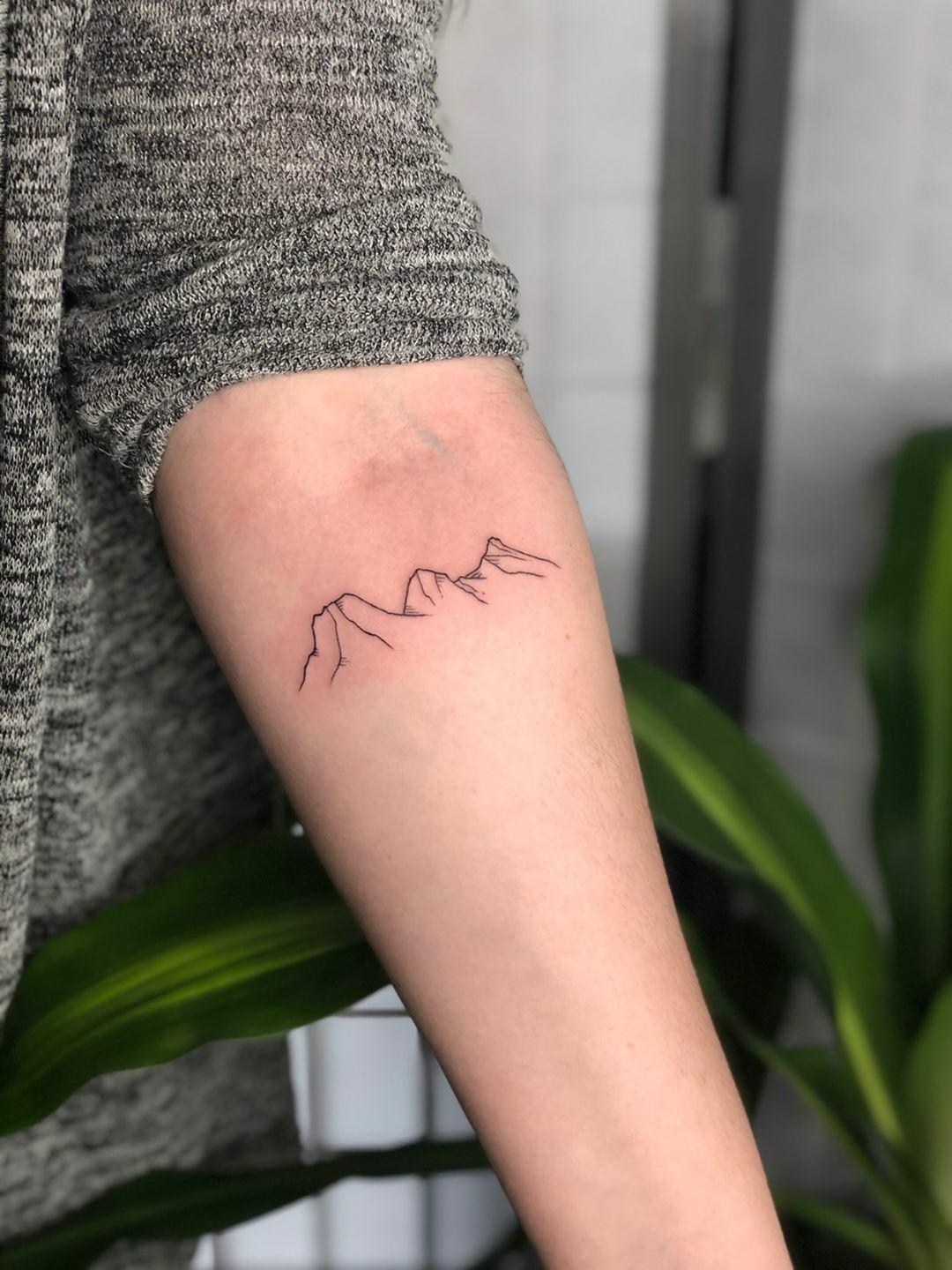 3 mountain tattoo