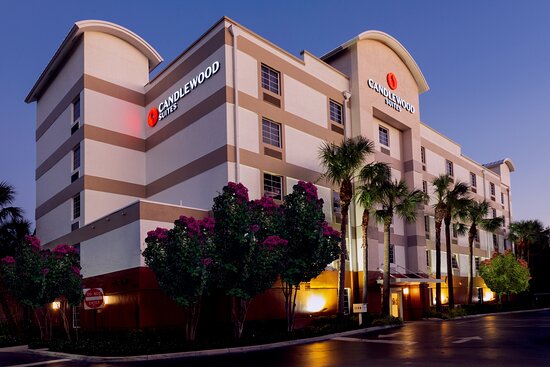 airport hotels fort lauderdale