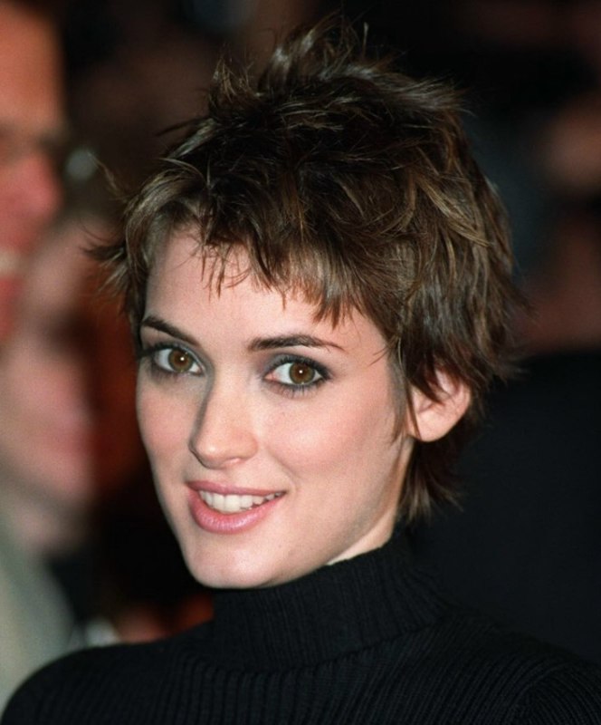 winona ryder short hair