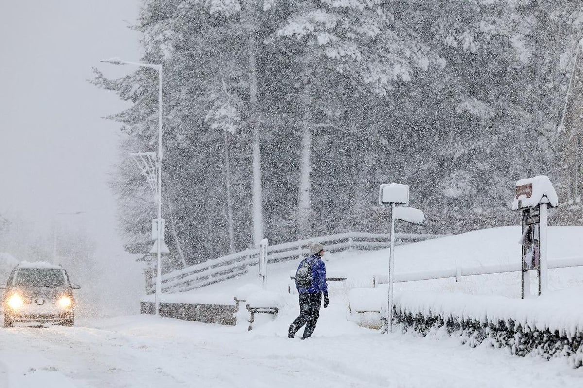 weather for today leeds