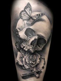 tatuajes de mariposas con calaveras