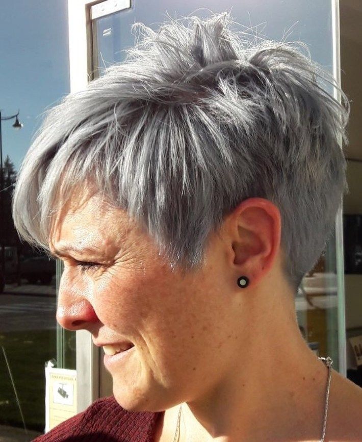 short grey hairstyles over 50