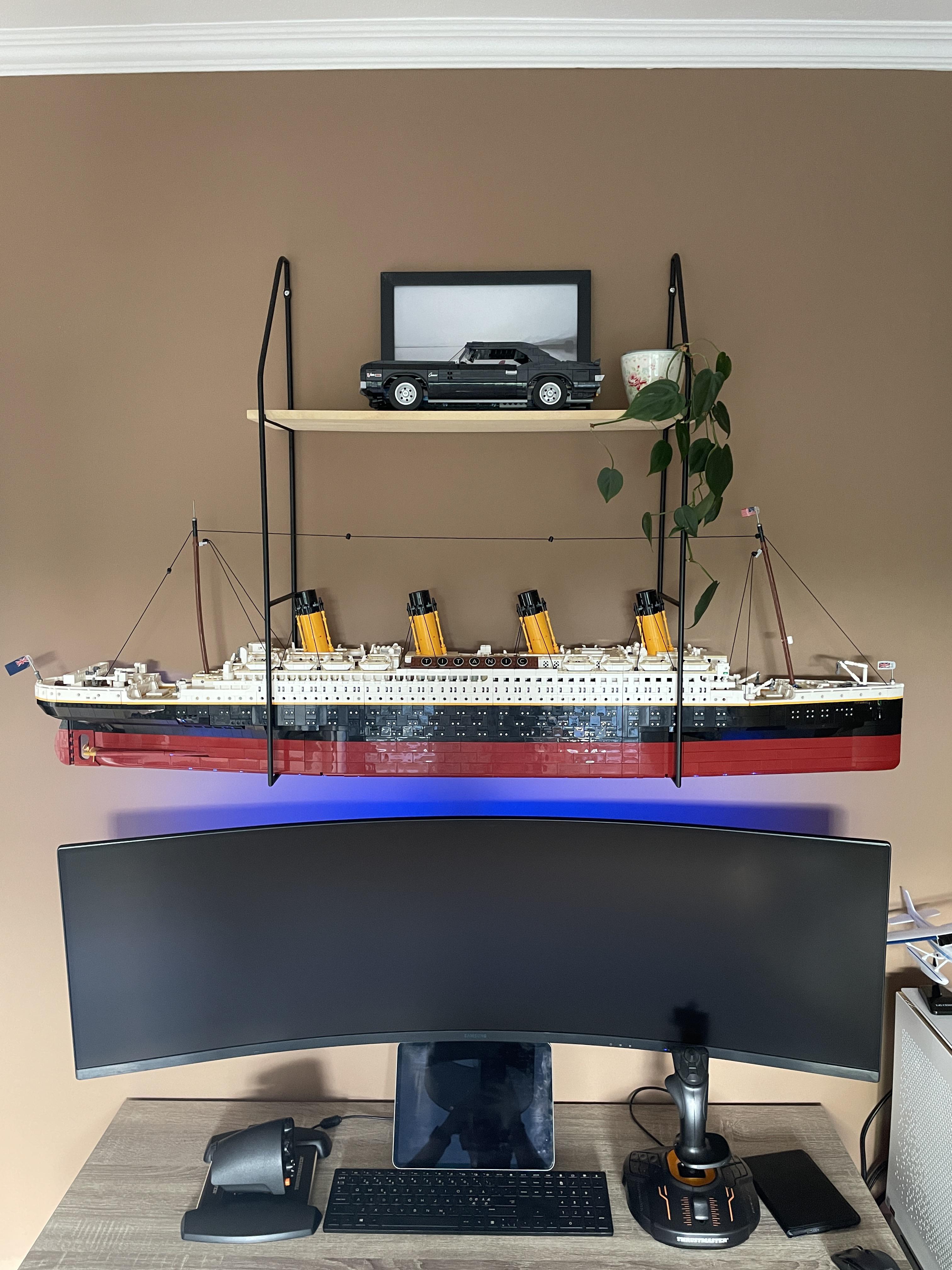 lego titanic wall mount