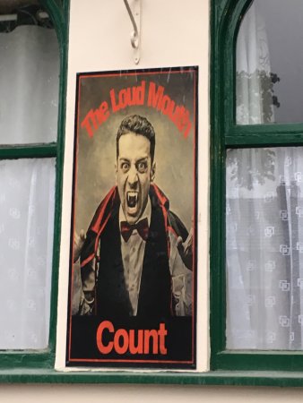 loud mouth count hotel