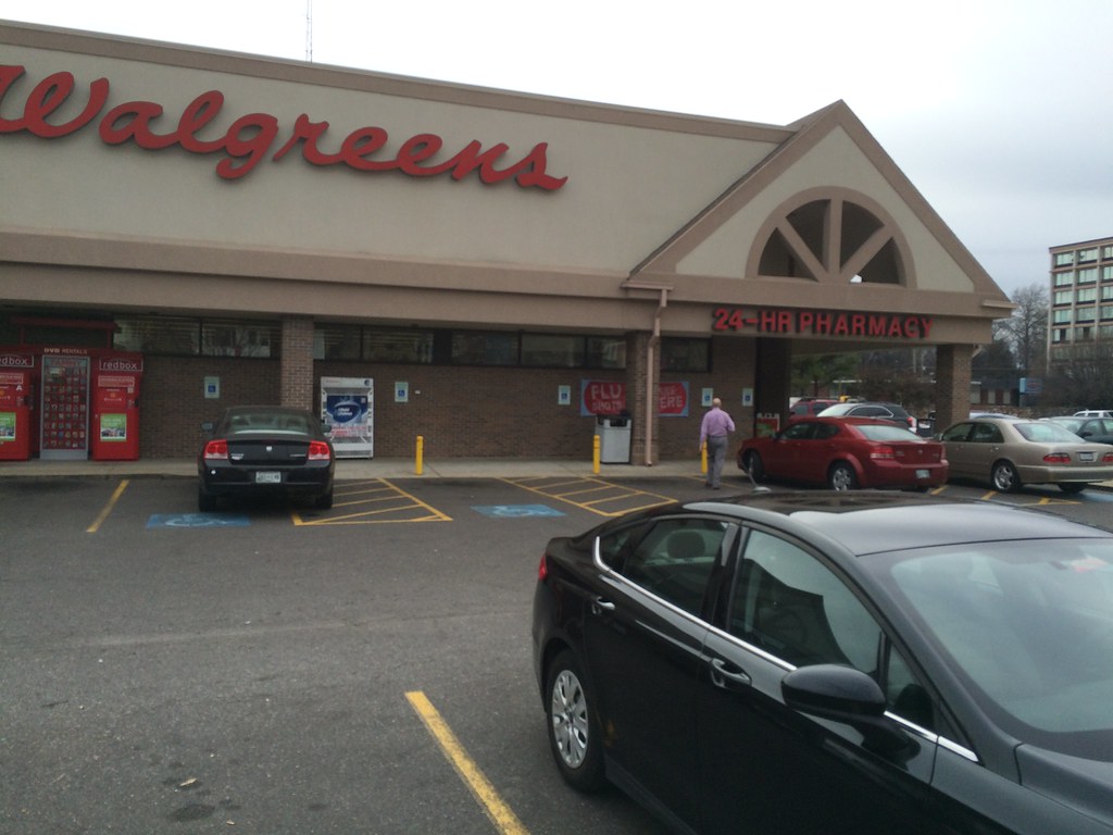 walgreens on mclean and union