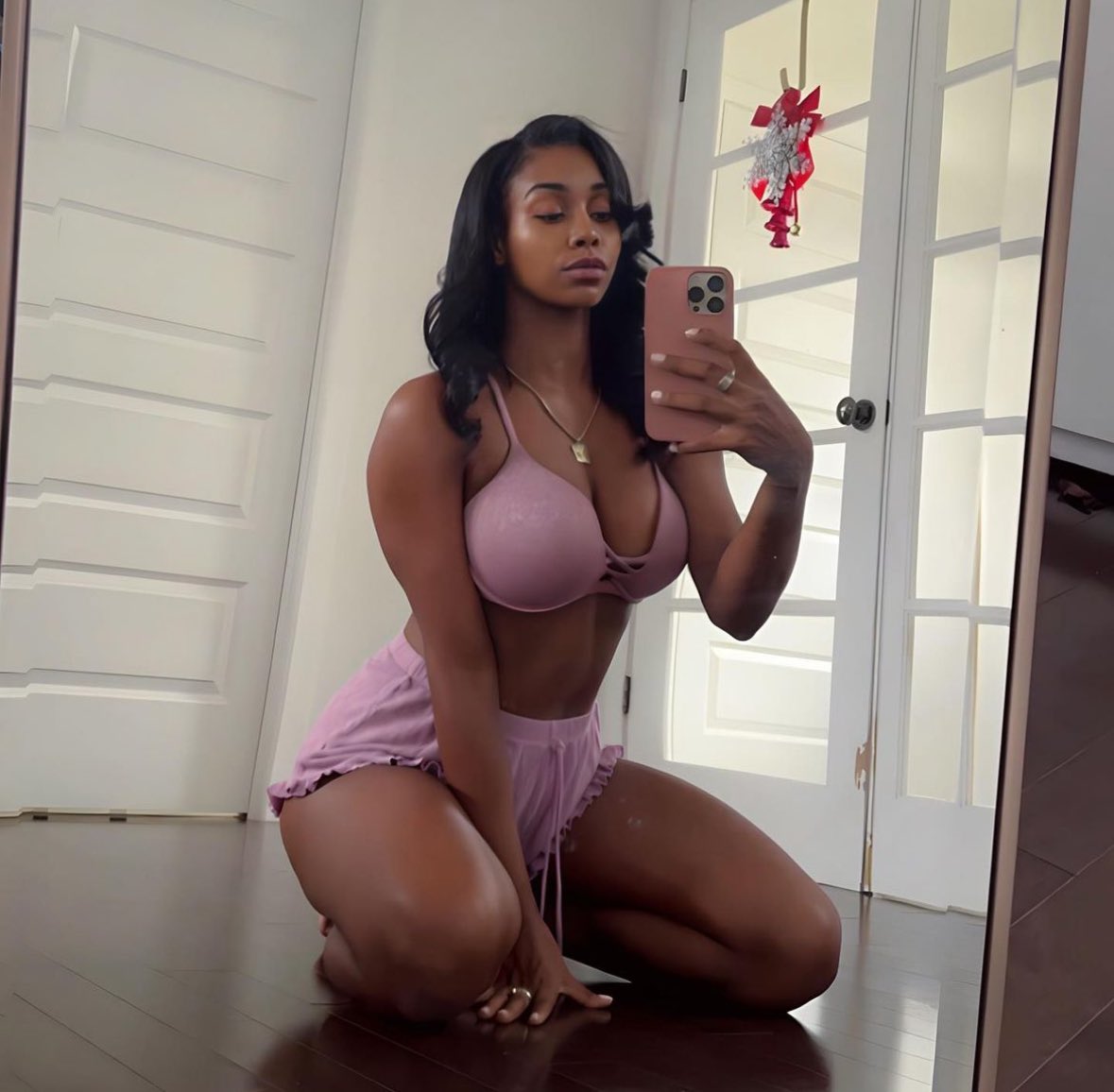 pinky doll onlyfans leaked