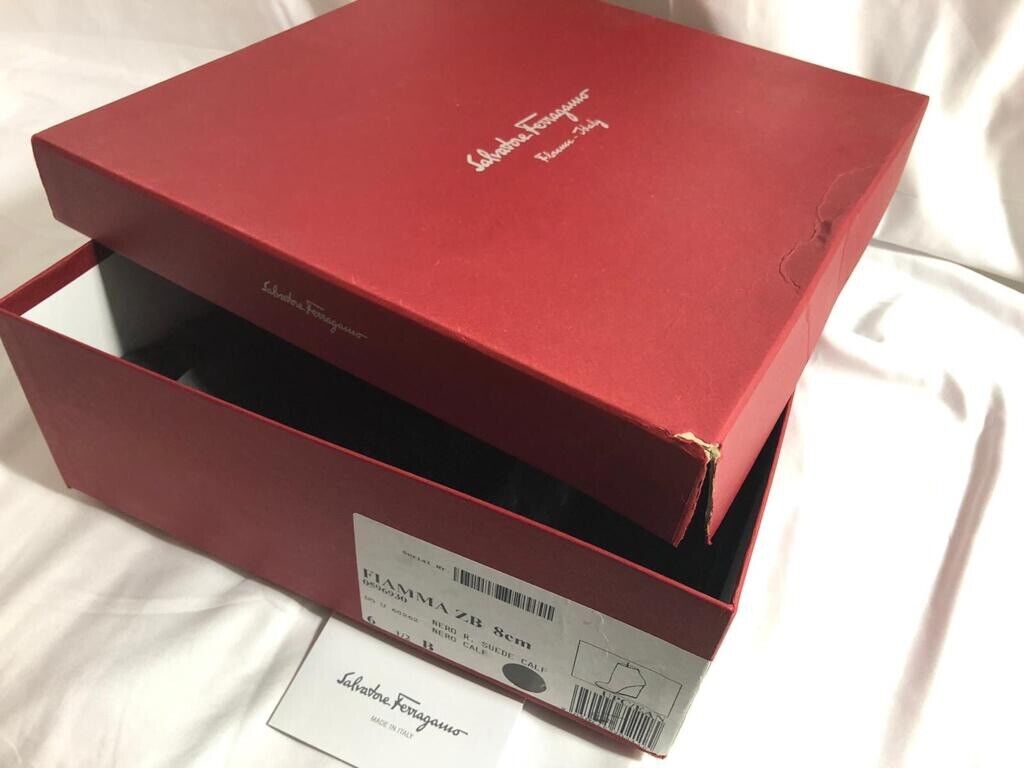 ferragamo shoe box