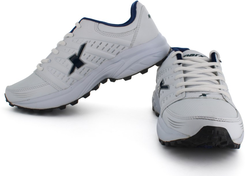 sparx cricket shoes