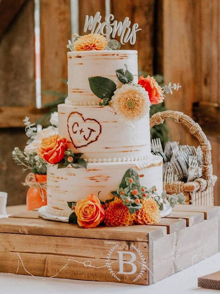 cake stands for wedding cakes