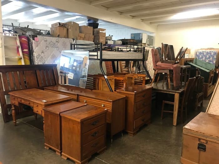 sell second hand furniture