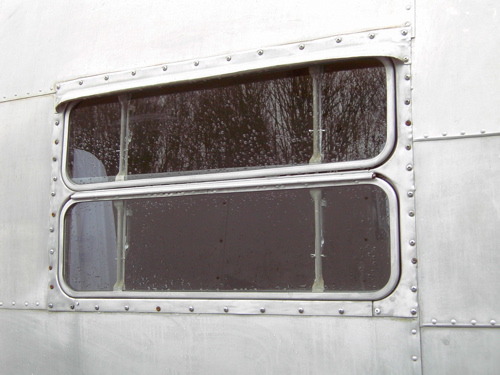 airstream window replacement