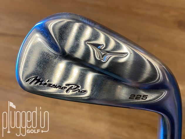 mizuno pro 225 review